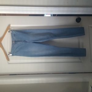 Guess skinny Jean's size 27